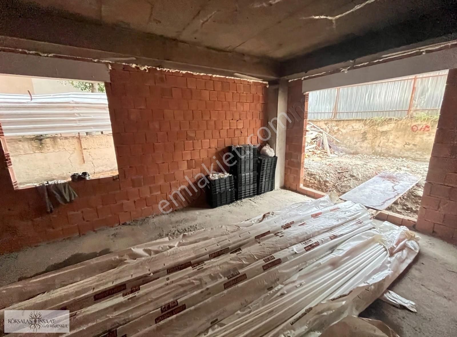 Köksalan İnşaat Küçükyalı Minibüse Yakın Projeden Ön Cephe 1+1 - Görsel 6