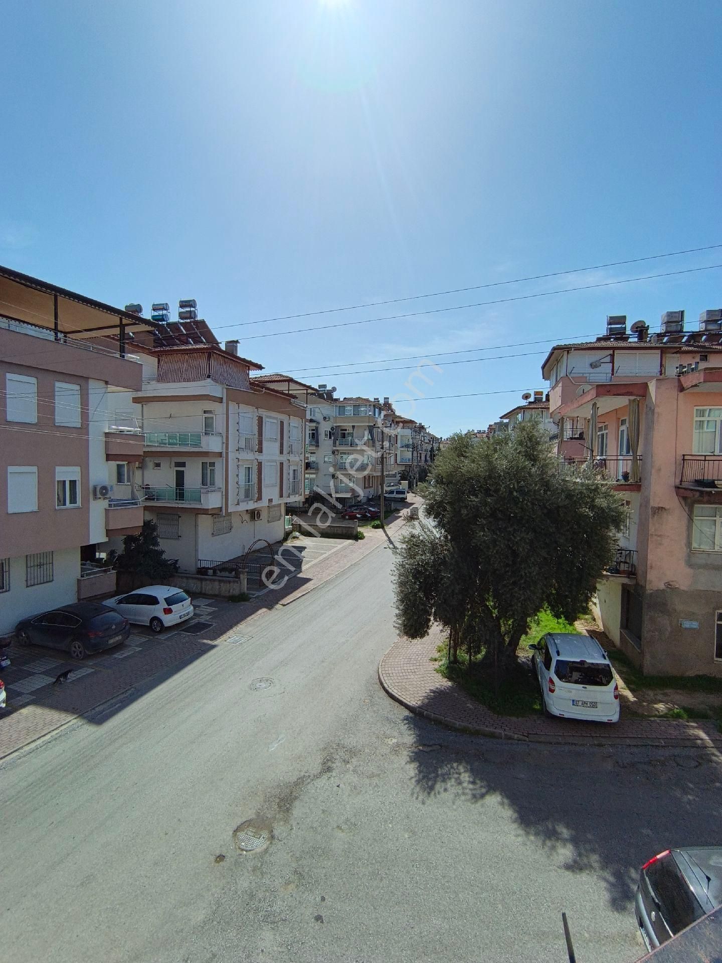 Şelale Mahallesi Merkezi Konumda 2+1 Güney Cephe Ara Kat Kiralık Daire - Görsel 15