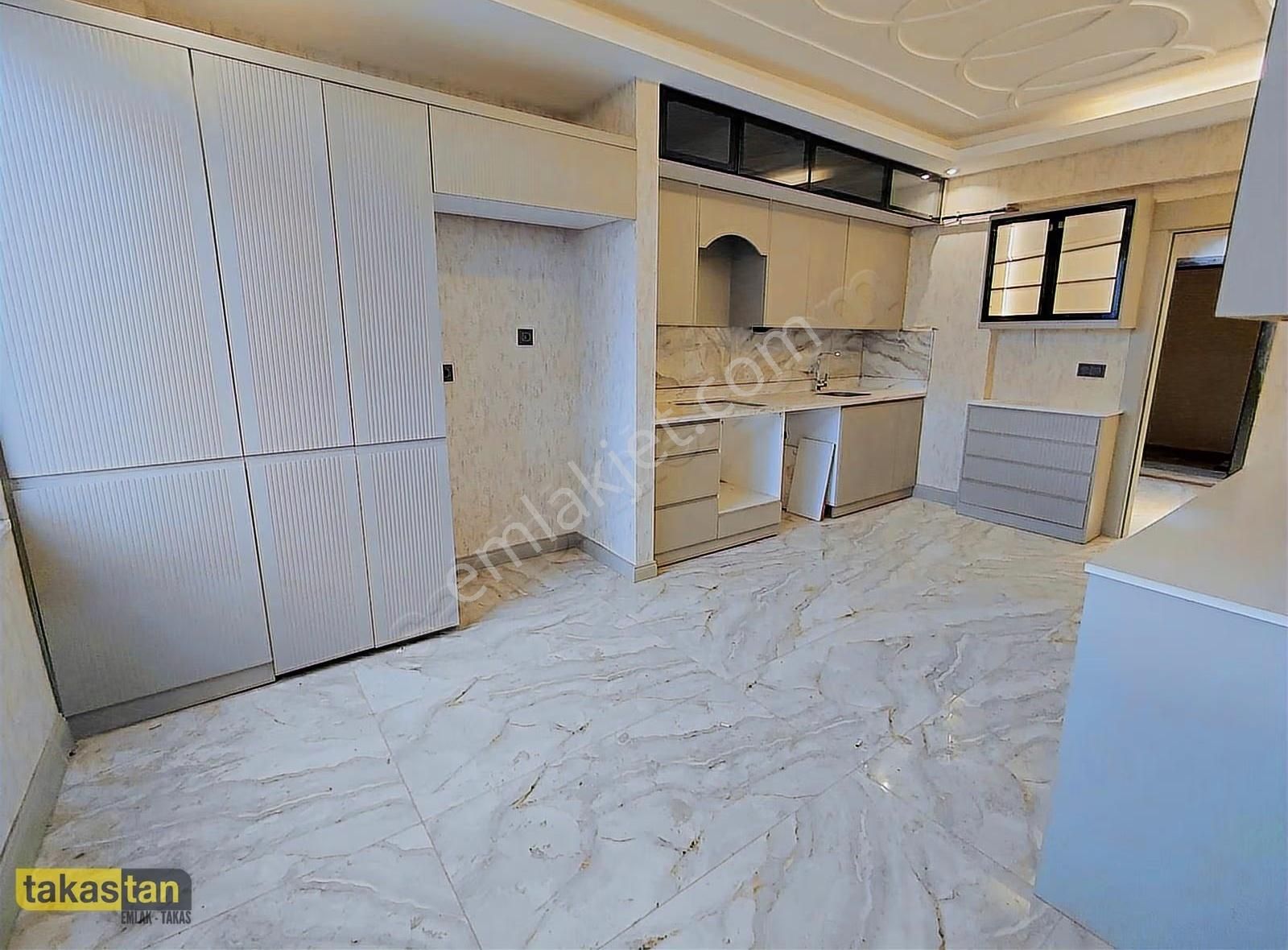 Alparslan Mah. Sıfır Arakat Yerden Isıtma 2,5 +1 Fırsat Dairesi