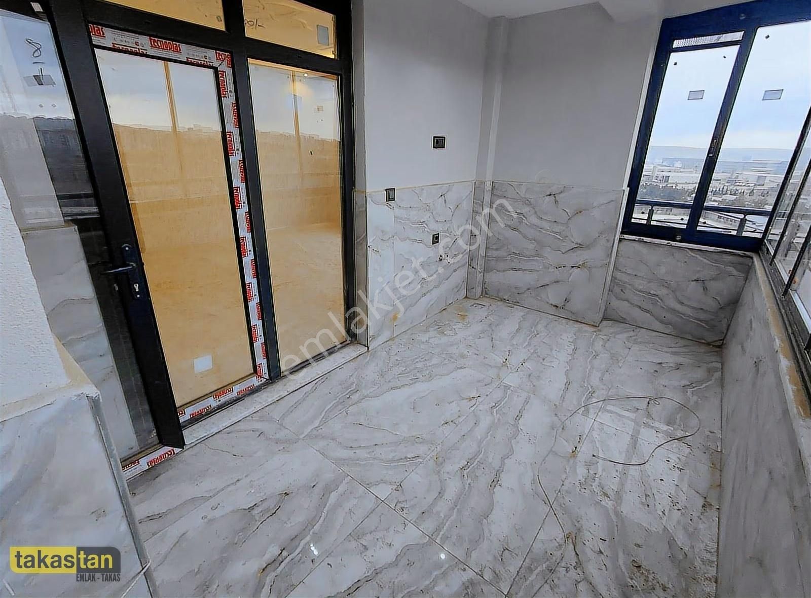 Alparslan Mah. Sıfır Arakat Yerden Isıtma 2,5 +1 Fırsat Dairesi - Görsel 30