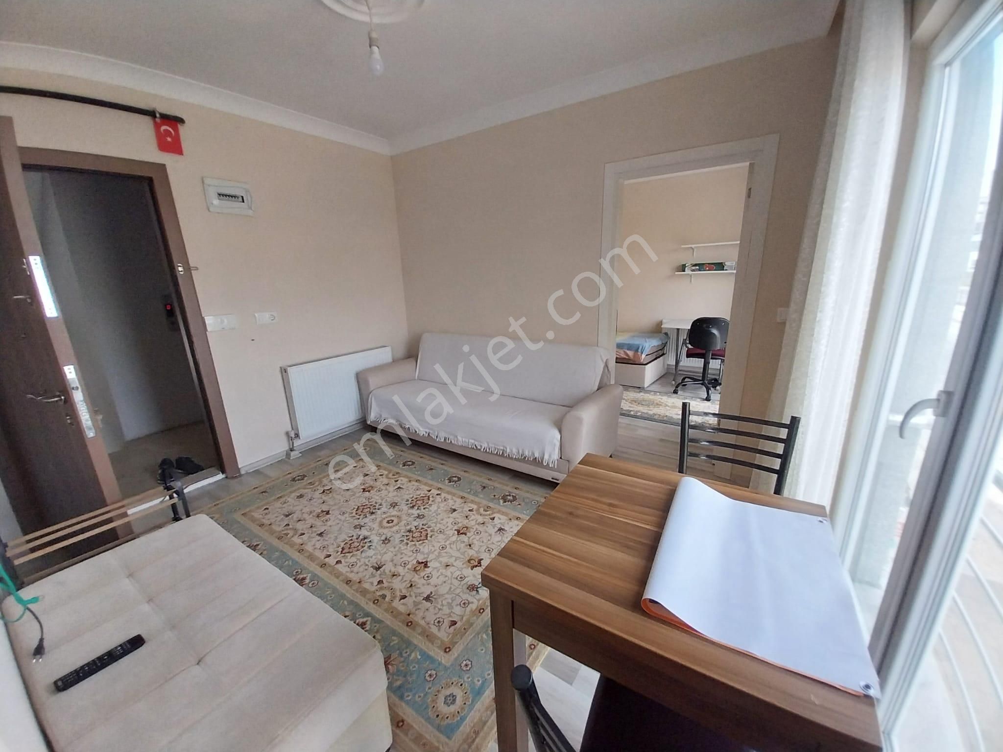 Üniversite Ve Tıp Fak.yürüme Mesafesinde1+1 Eşyalı Satılık Daire - Görsel 5