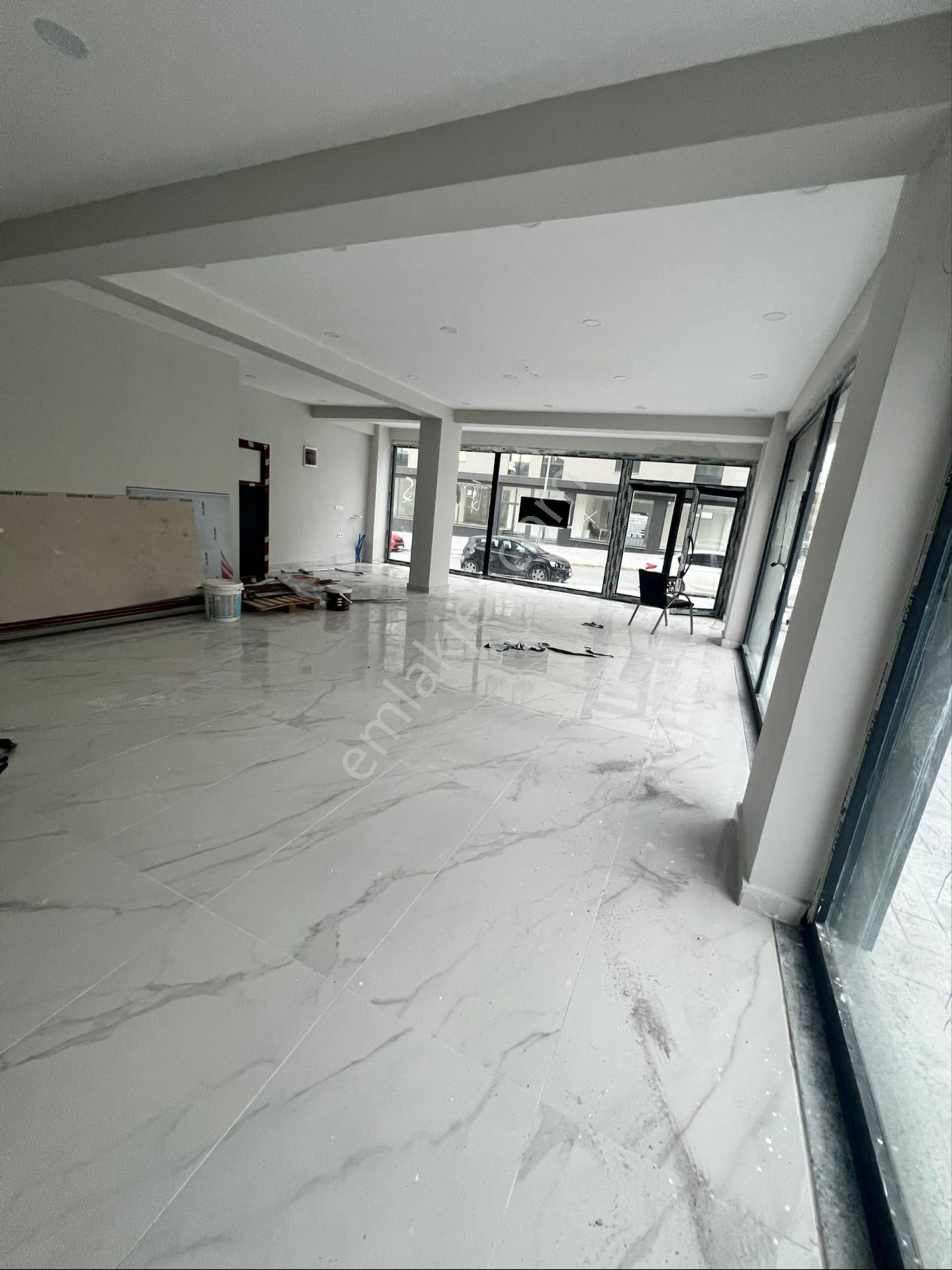 Kiralık Dükkan Yanında Ki Dükkanla Birleştirilebilir - Görsel 7