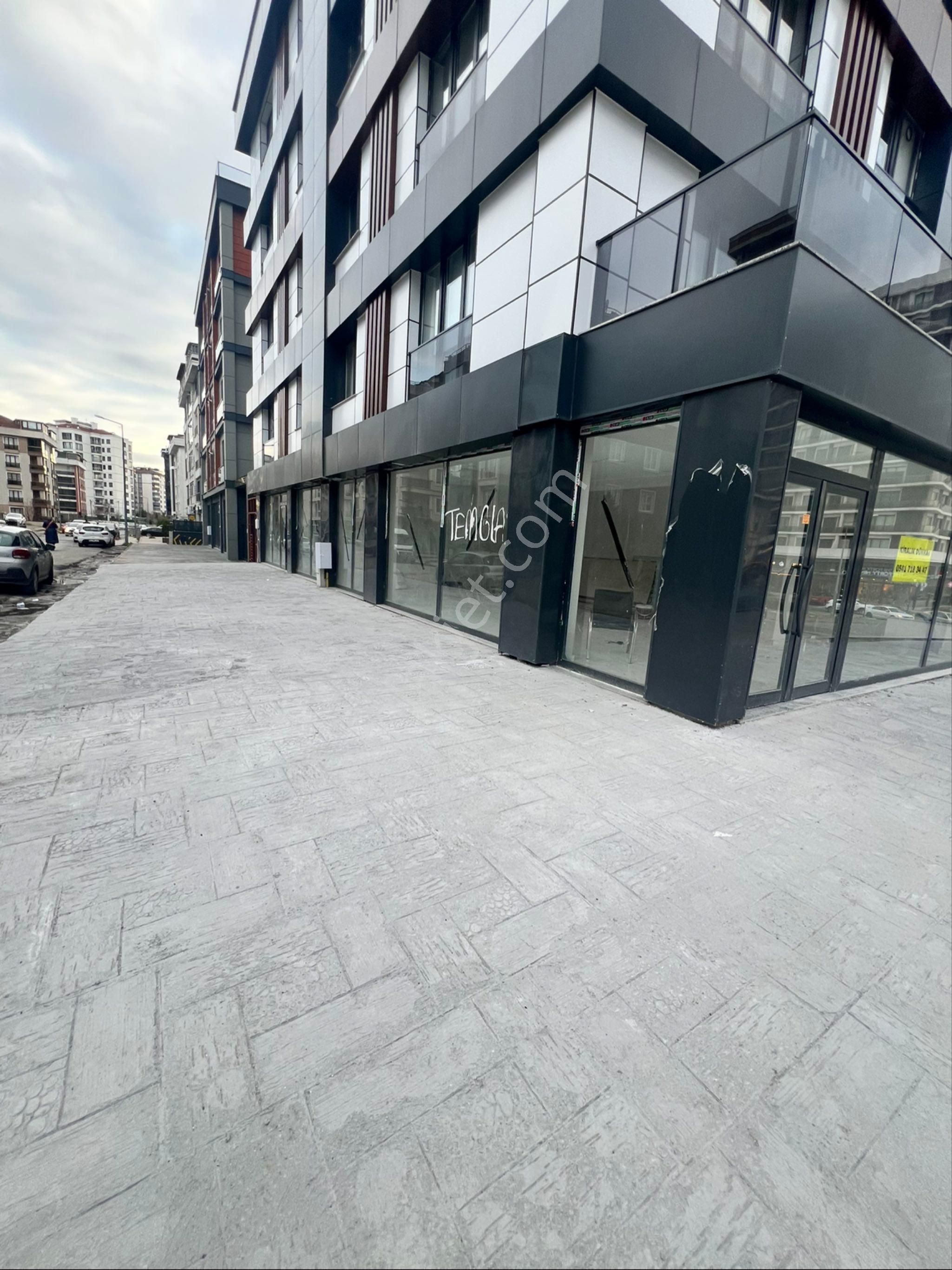 Kiralık Dükkan Yanında Ki Dükkanla Birleştirilebilir - Görsel 10