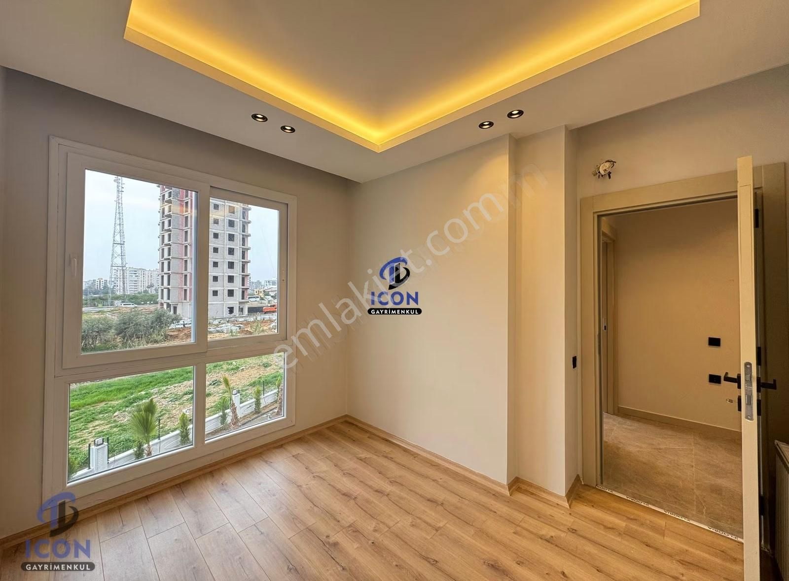 Icon'dan Akdeniz Mah'de Marka Projede 3 Cepheli Köşe 2+1 Ler - Görsel 5