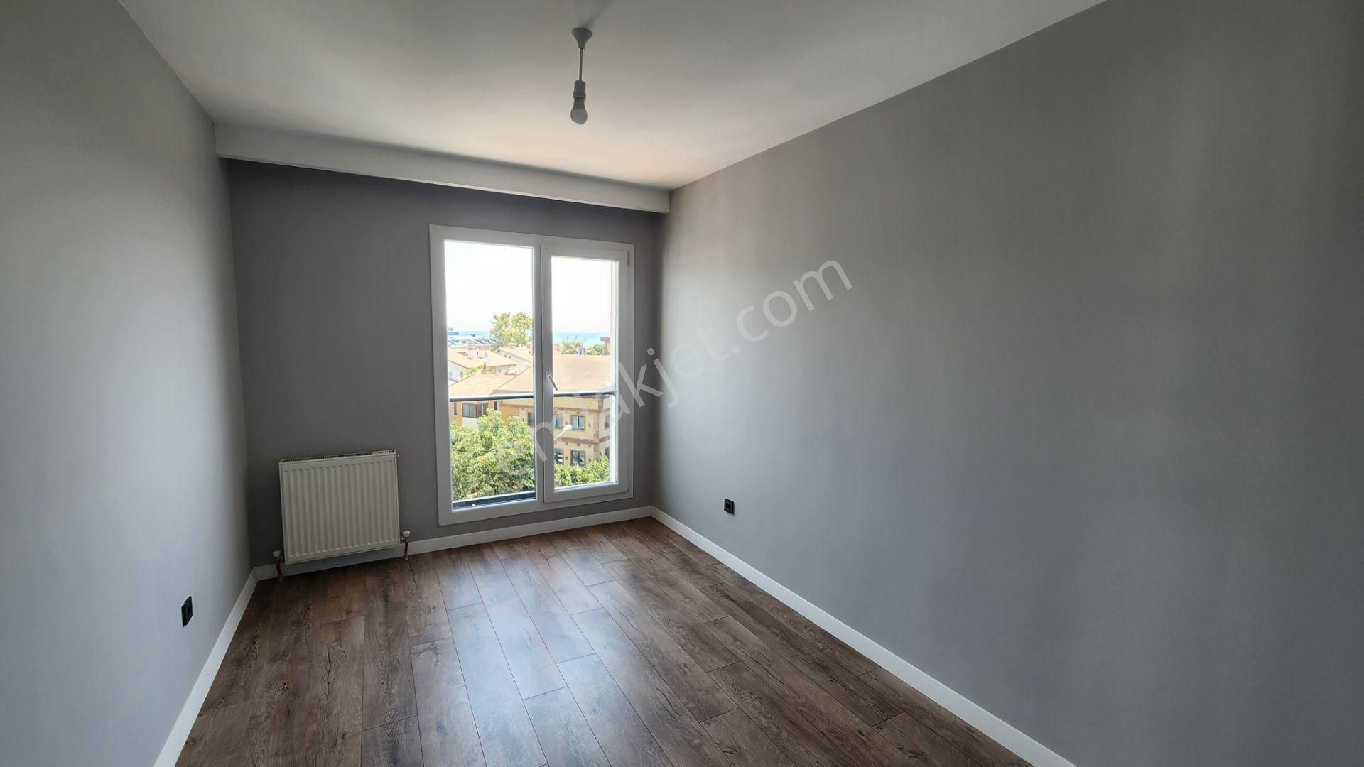 Özgün Emlaktan Sahilde Güvenlikli Sitede 6+2- Deniz Manzaralı Sıfır Lüx Dublex - Görsel 8