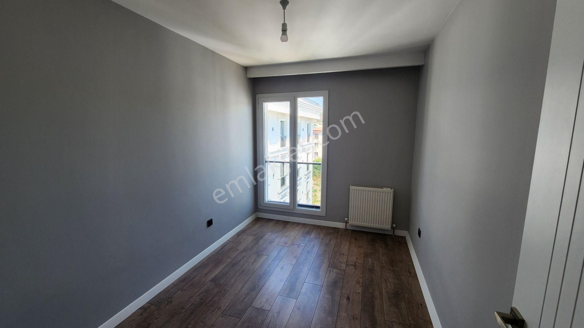 Özgün Emlaktan Sahilde Güvenlikli Sitede 6+2- Deniz Manzaralı Sıfır Lüx Dublex - Görsel 11