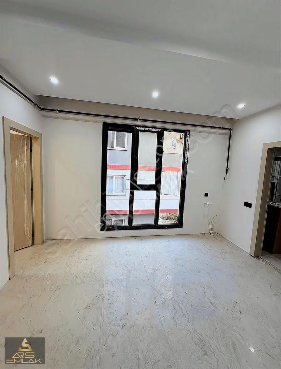 Ars'den 1+1 Sıfır Apart Sırakapılar Tekden 8.noter Yakın Lokasyn - Görsel 11