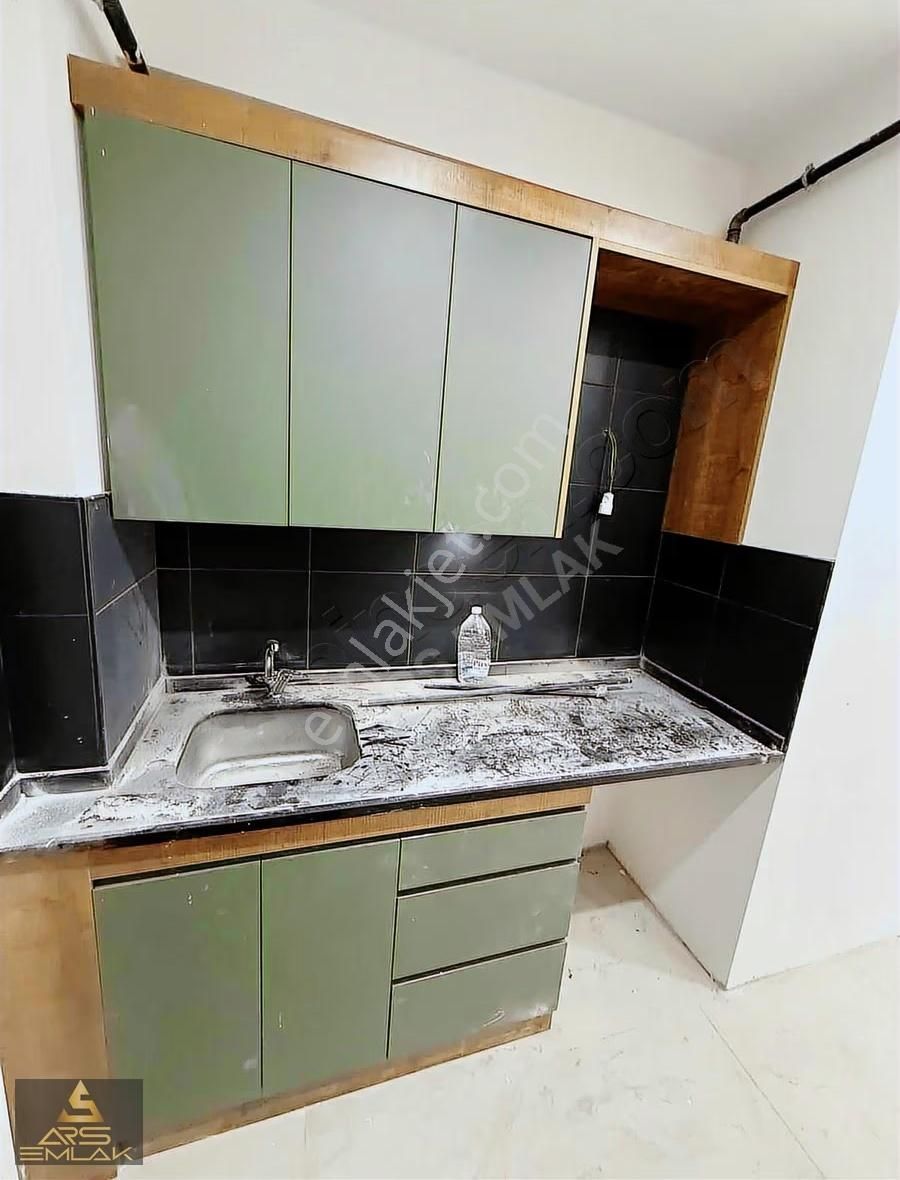 Ars'den 1+1 Sıfır Apart Sırakapılar Tekden 8.noter Yakın Lokasyn - Görsel 23