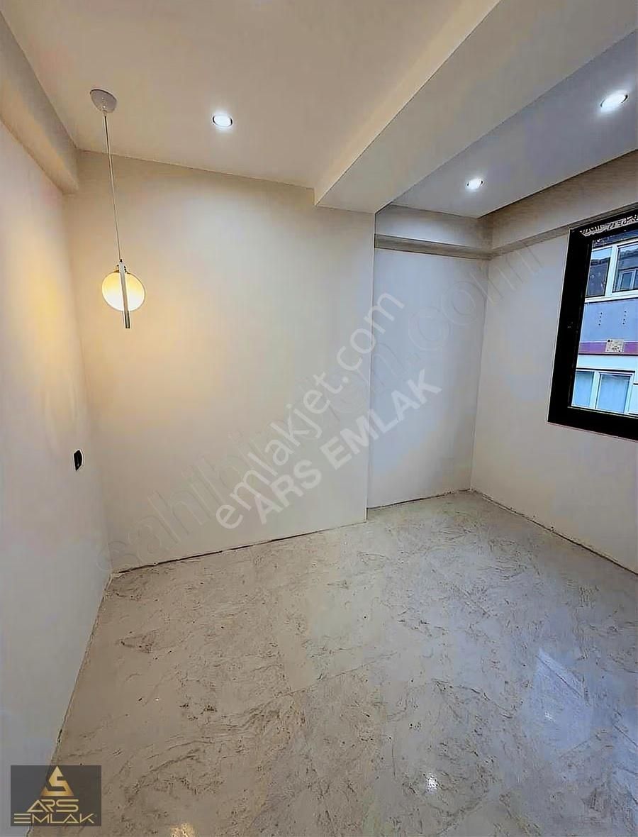 Ars'den 1+1 Sıfır Apart Sırakapılar Tekden 8.noter Yakın Lokasyn - Görsel 18