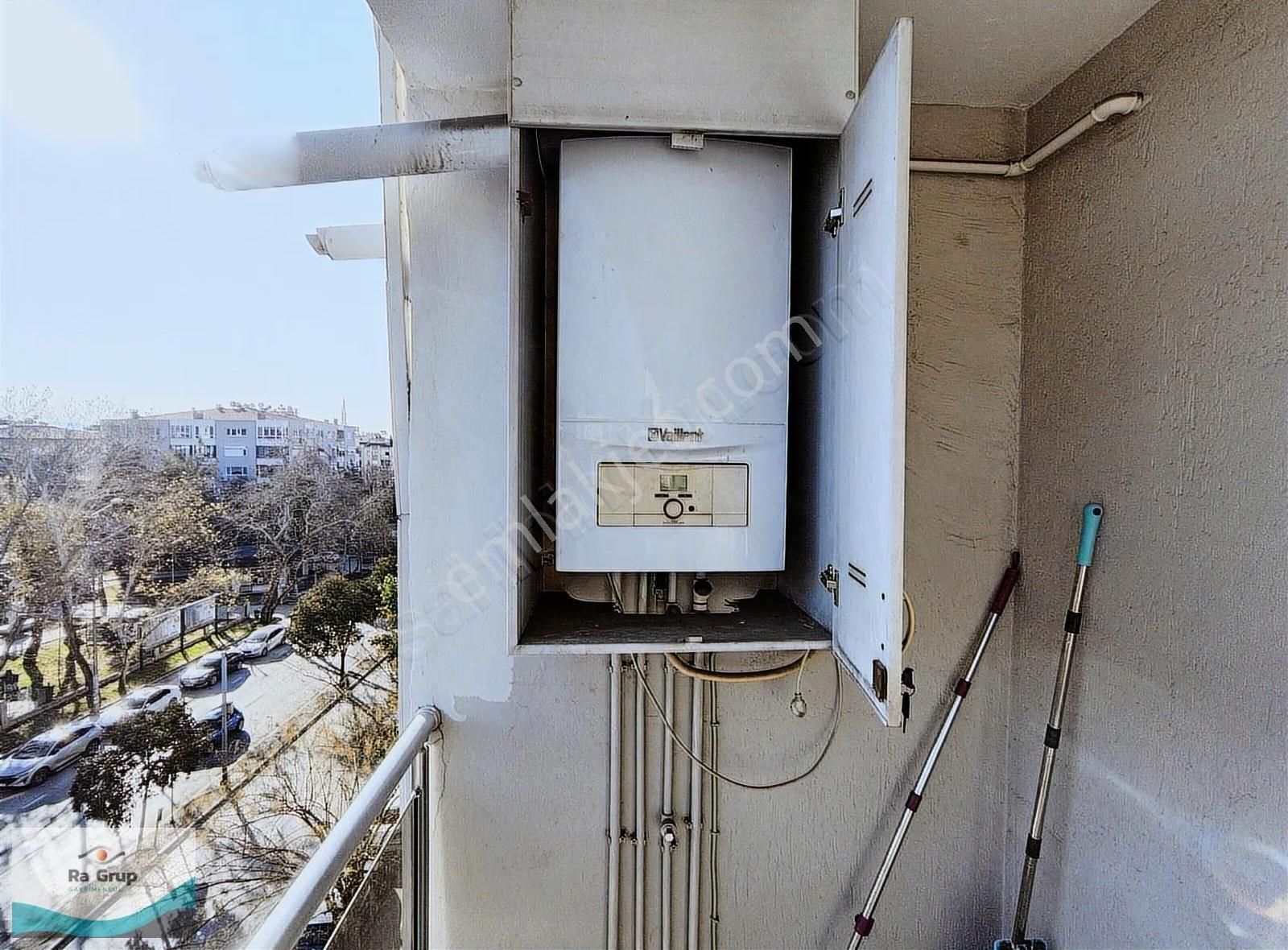 Girne Bulvarı Üzerinde Park Manzaralı Bakımlı 3+1 Kiralık Daire - Görsel 23