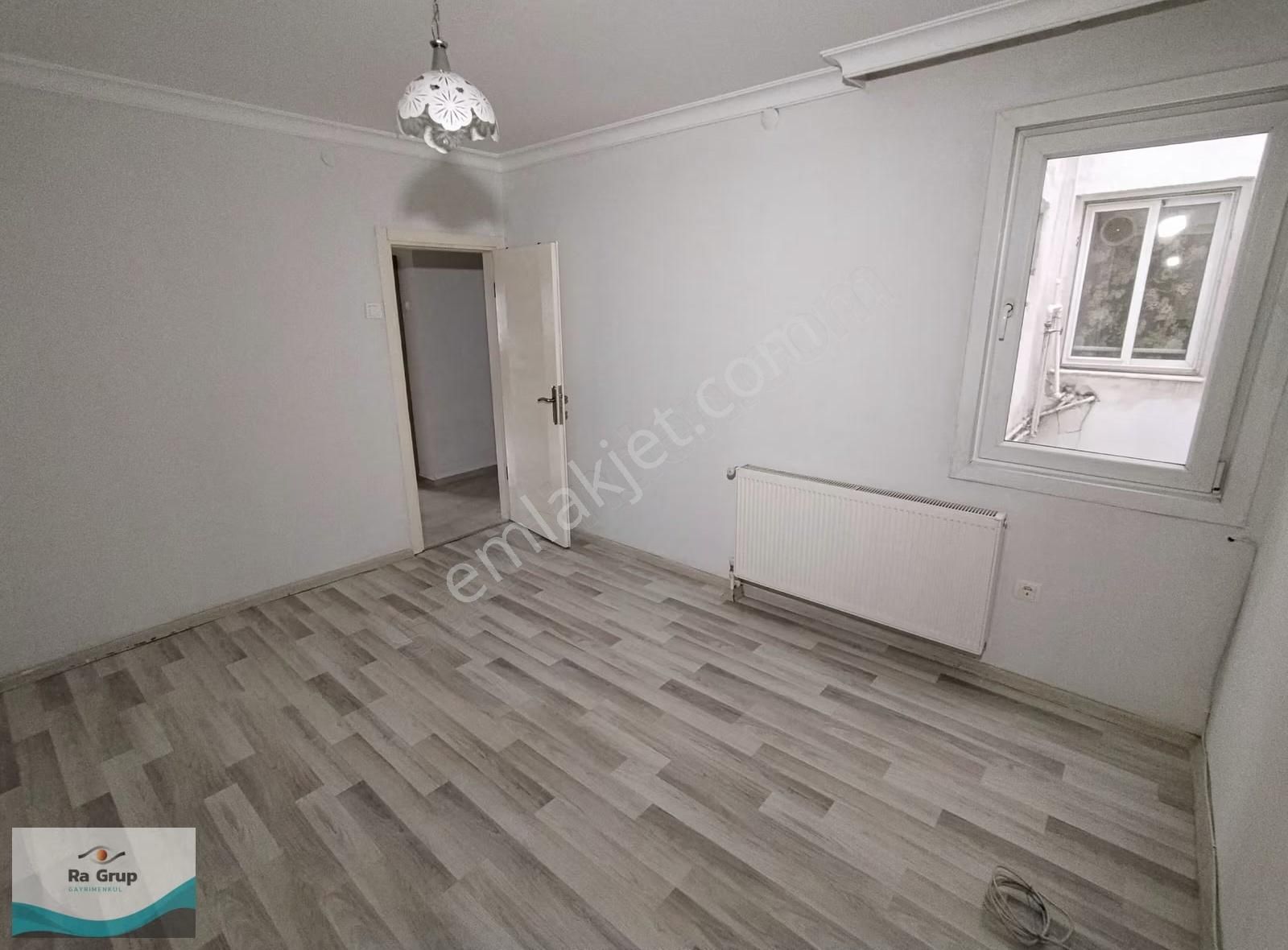 Girne Bulvarı Üzerinde Park Manzaralı Bakımlı 3+1 Kiralık Daire - Görsel 22