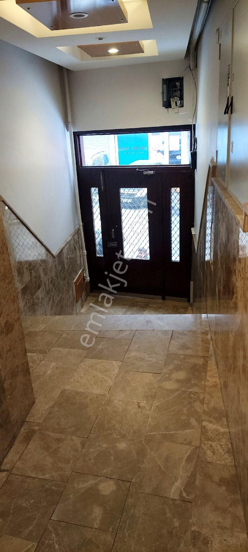 Sahibinden Esenler Nine Hatunda 2+1 - Görsel 3