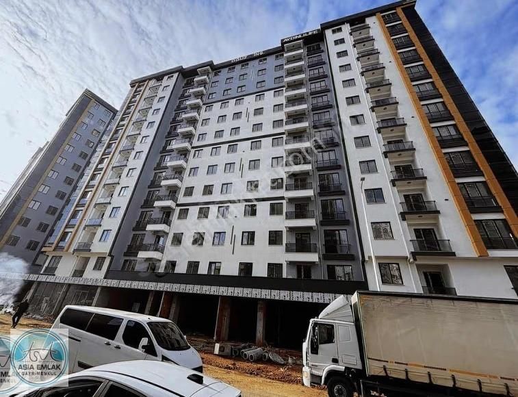 Asia Dan Tuzla Aydınlı Sıfır Satılık 3+1 Daire