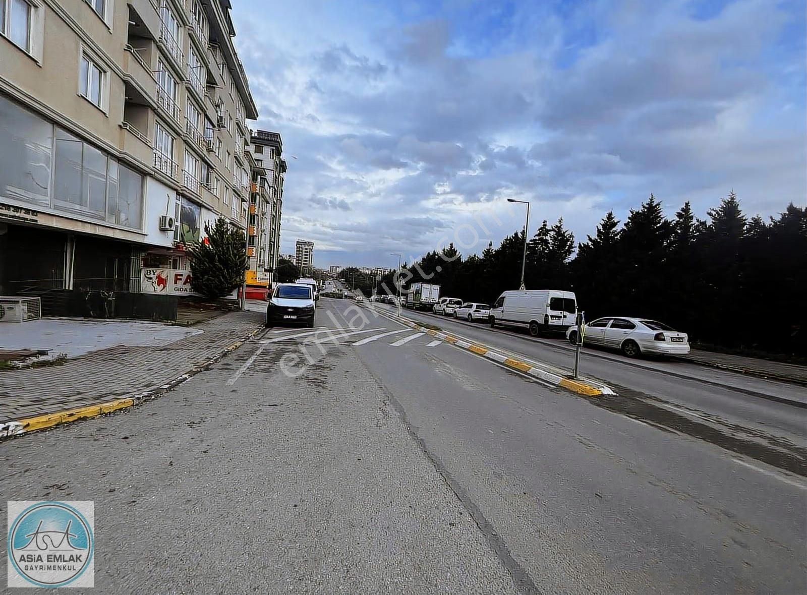 Asia Dan Esenler Mah Cadde Üzeri Net 400 M2 Kiralık Dükkan - Görsel 17