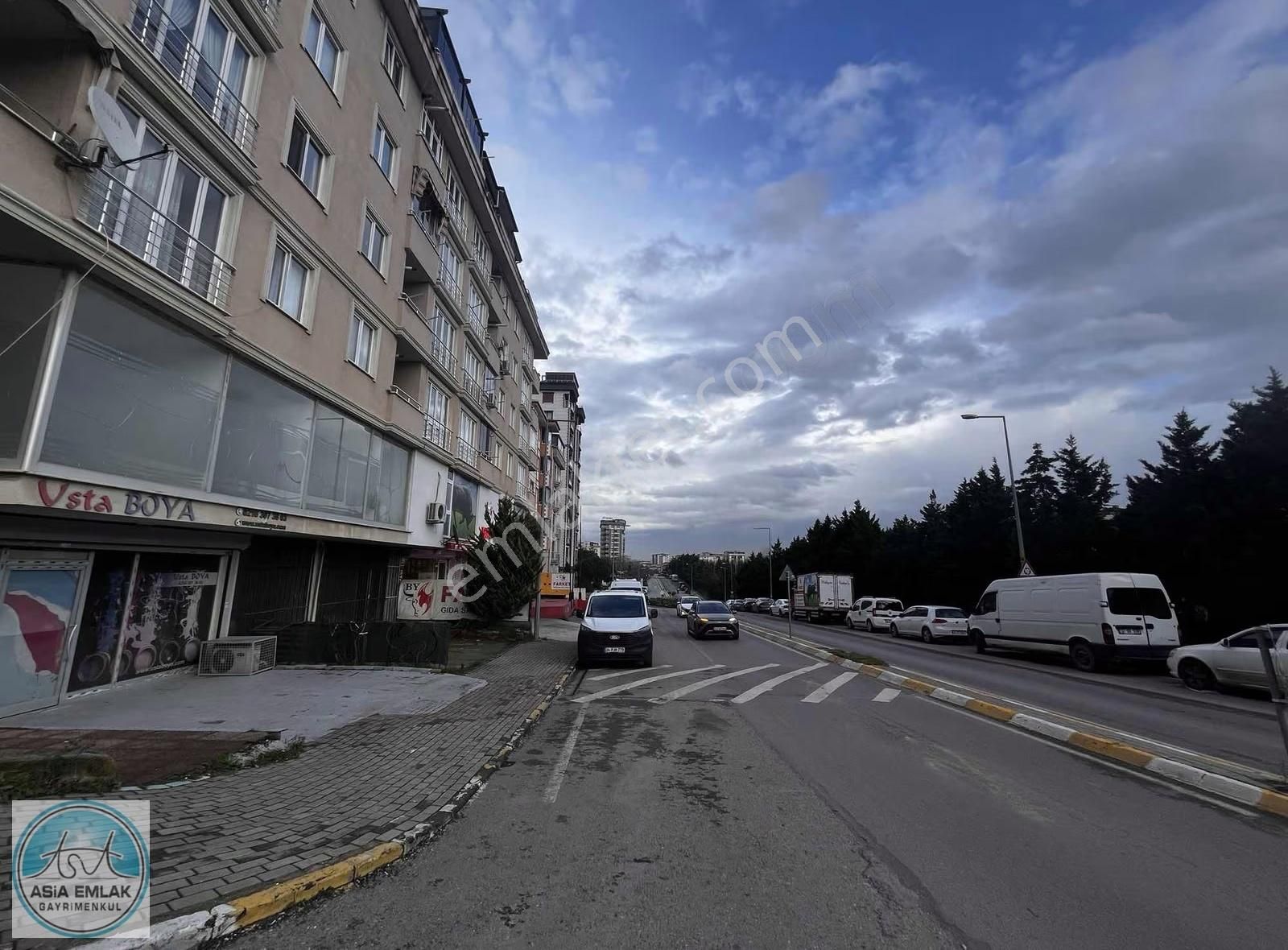 Asia Dan Esenler Mah Cadde Üzeri Net 400 M2 Kiralık Dükkan - Görsel 24