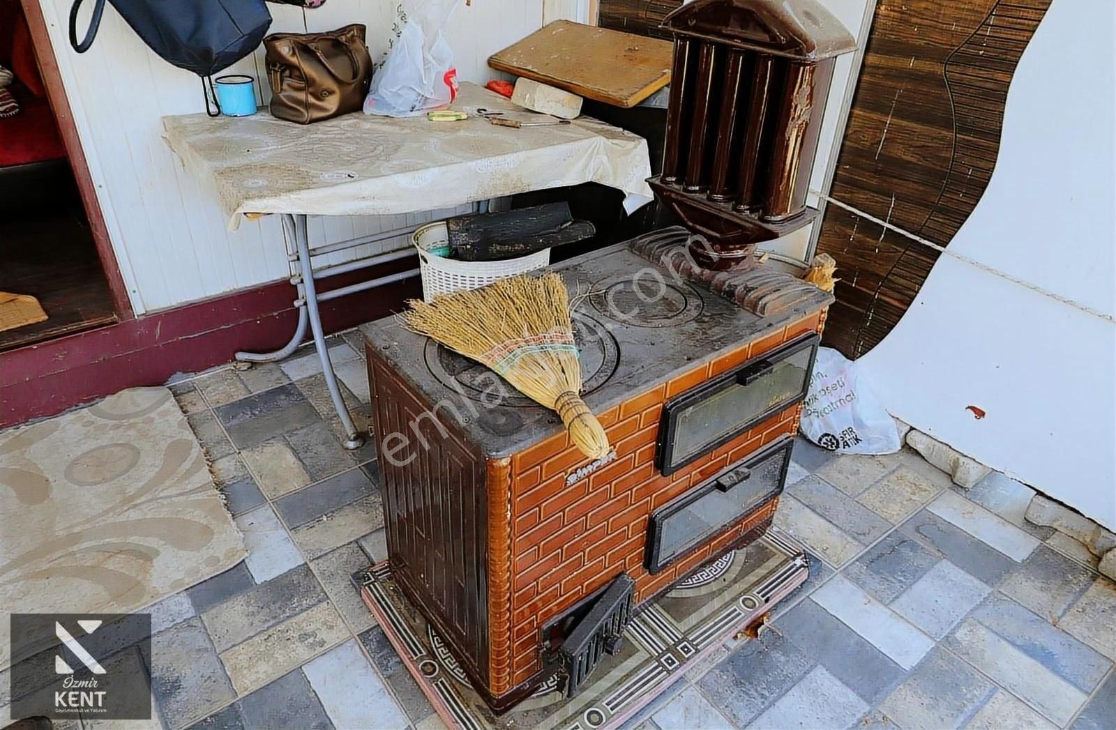 Kemalpaşa Aşağıkızlıca'da Satılık 2819 M2 Bahçeli Müstakil Ev - Görsel 21