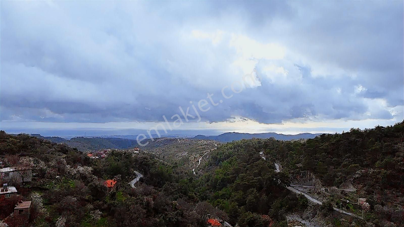 Alanya Orhan Mahallesinde 202m2 Köy İçi Yola Sıfır Satılık Tarla - Görsel 12