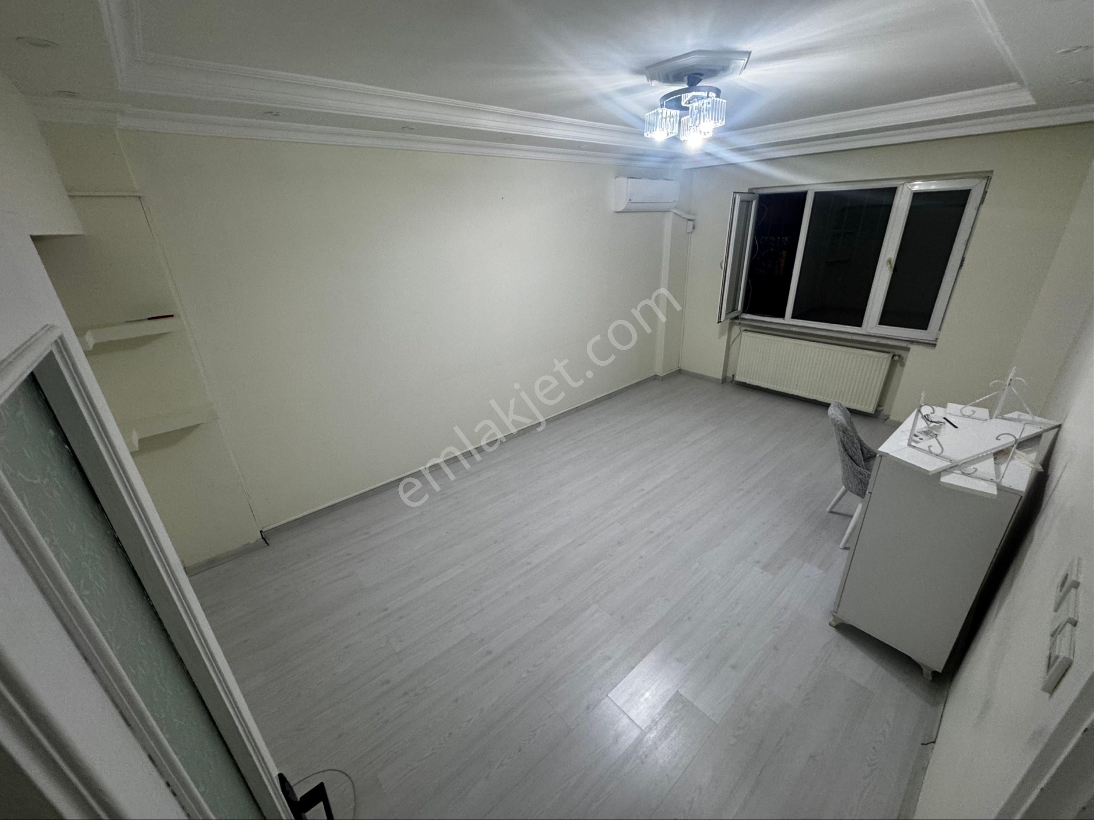 Uğurmumcu Mah Kiralık Ebeveyn Banyolu Y.giriş 100 M2