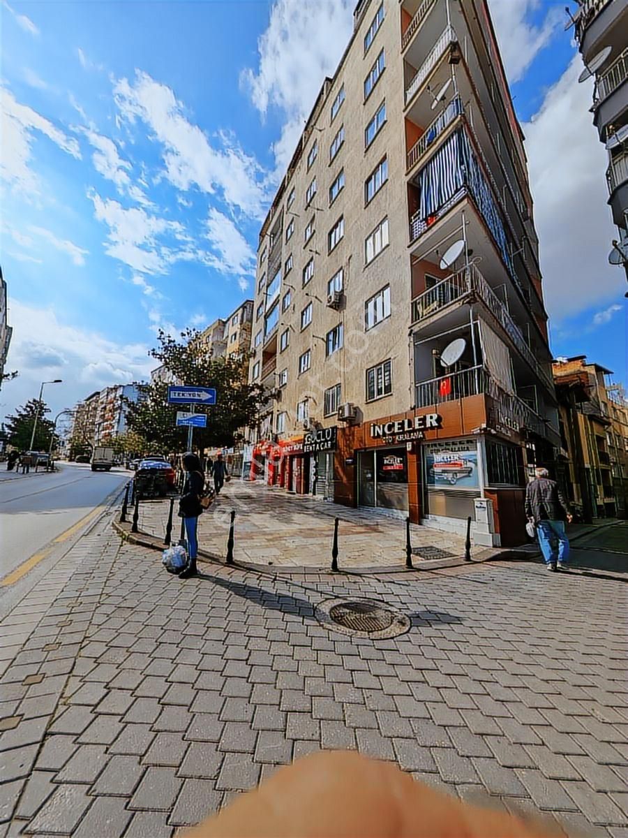 Çınar'da Harika Konumda Arakat 3+1*içi Yapılı Fırsat Daire - Görsel 34