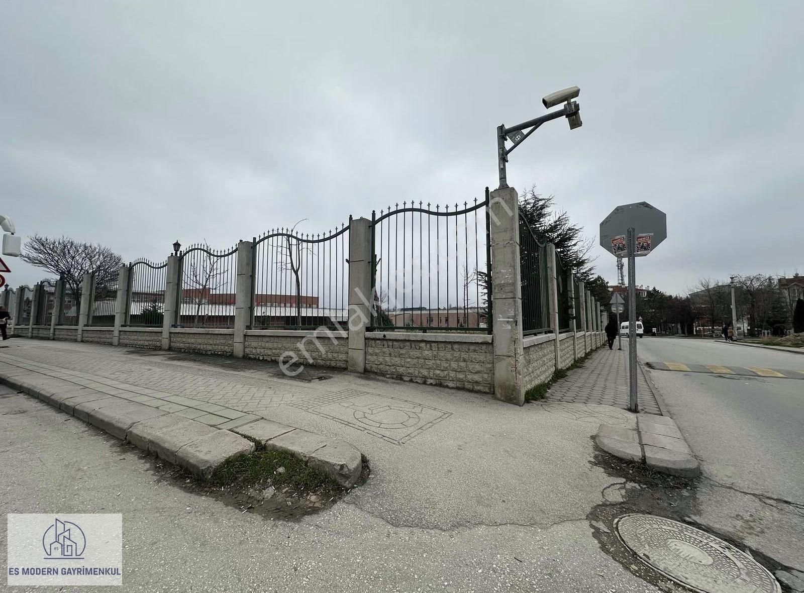 #fırsat# Üniversite Yanında Satılık 1+1 Geniş Daire - (c) - Görsel 21