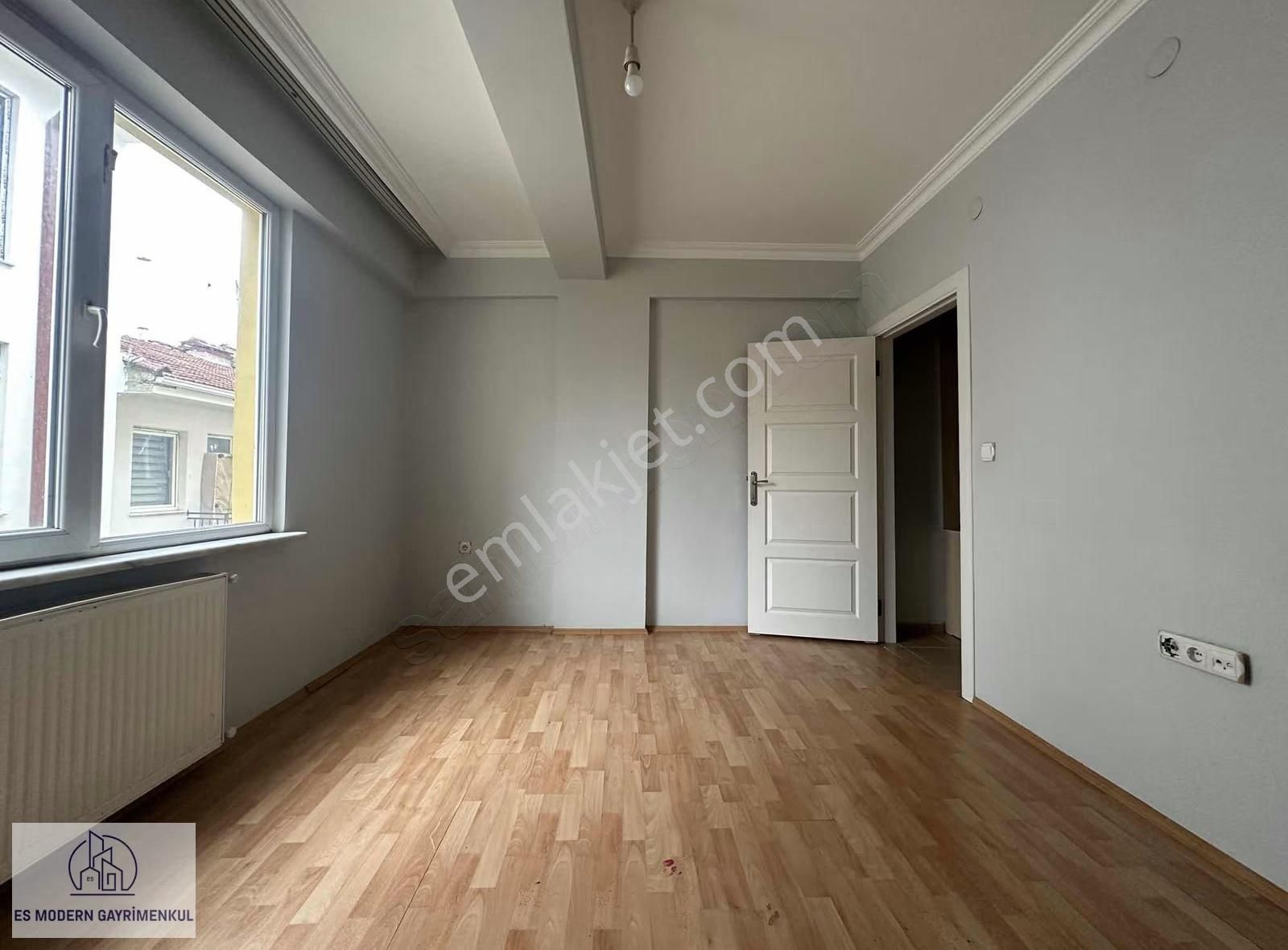 #fırsat# Üniversite Yanında Satılık 1+1 Geniş Daire - (c) - Görsel 11