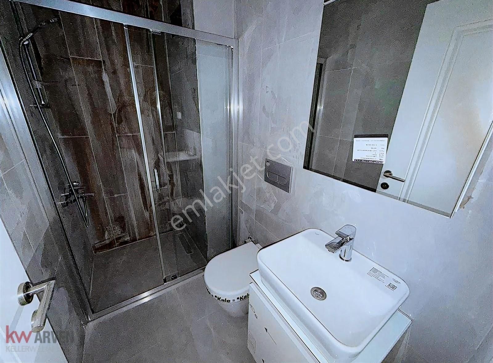 Mezire Başiskele'de Site İçinde Ebeveyn Banylu Satılık 2+1 Daire - Görsel 4