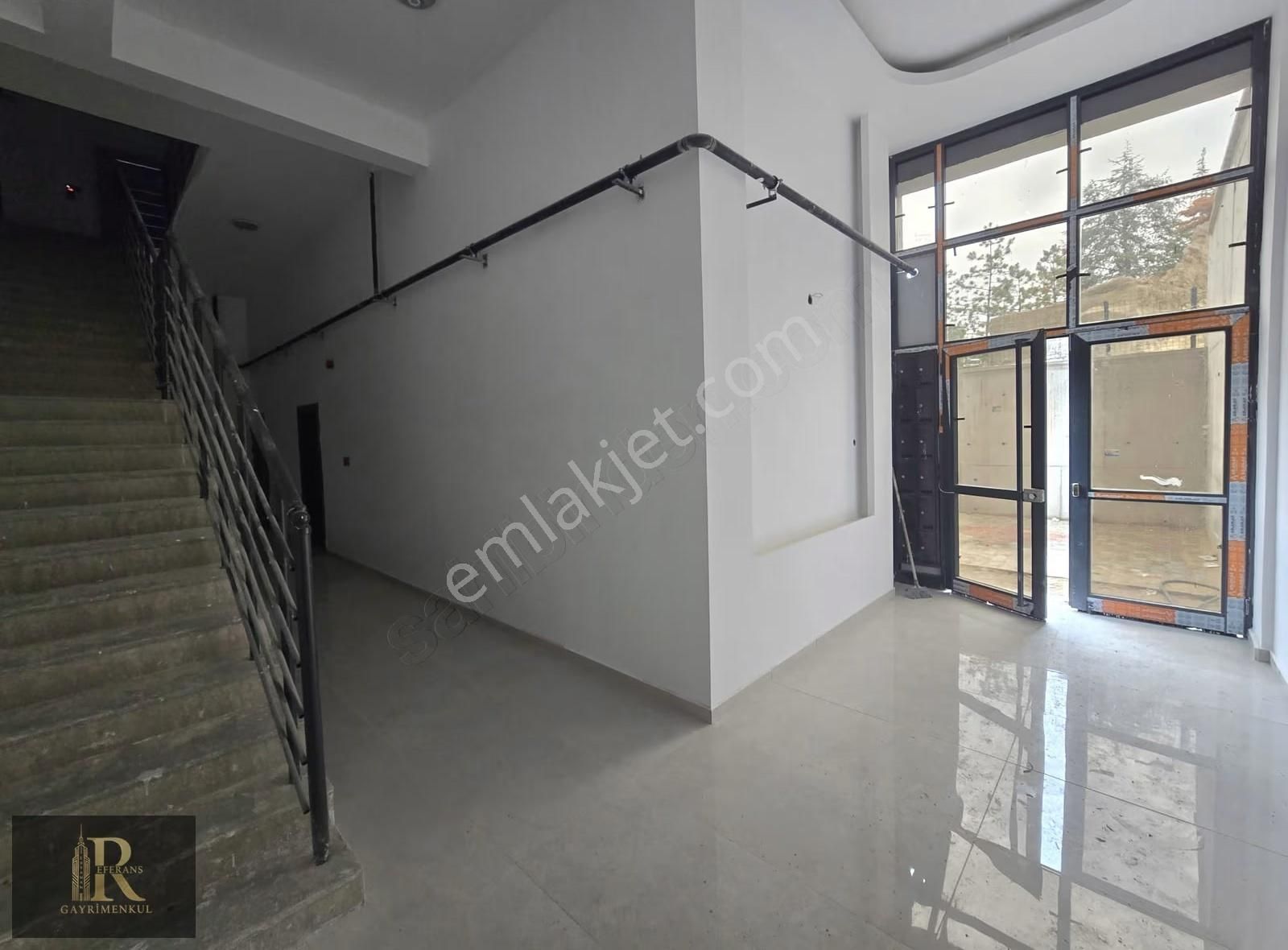 Referans'tan Susuz'da Asansörlü Bğz Mutfak Satılık 2+1 Daire - Görsel 24