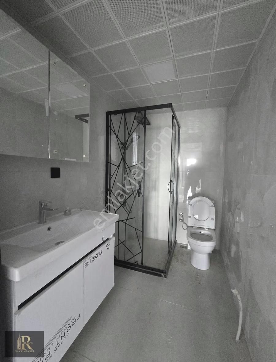 Referans'tan Susuz'da Asansörlü Bğz Mutfak Satılık 2+1 Daire - Görsel 14