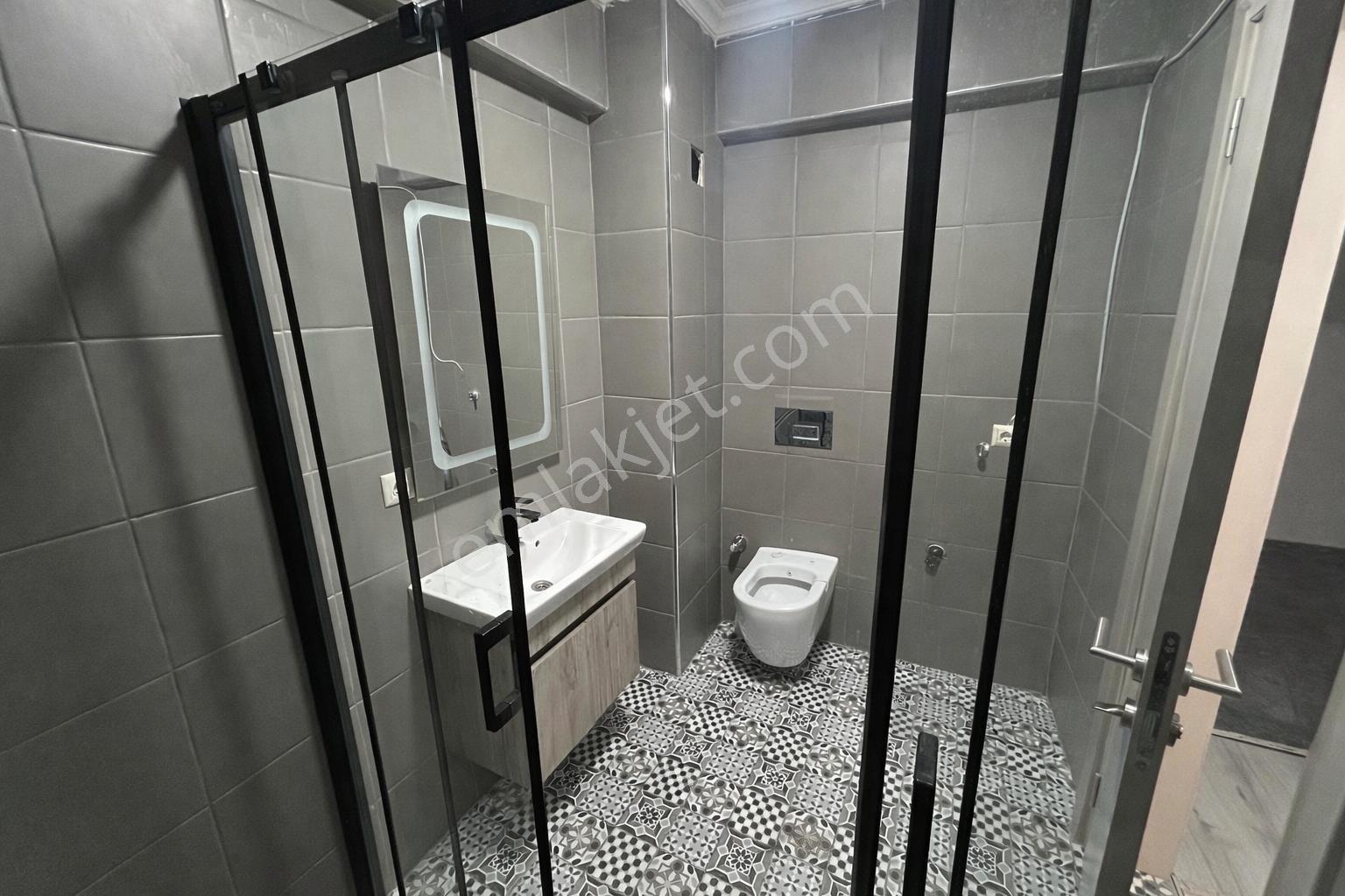 Kocaali Havuzlu Site Eşyalı 1+1 Kiralık Aidat Dahil - Görsel 21