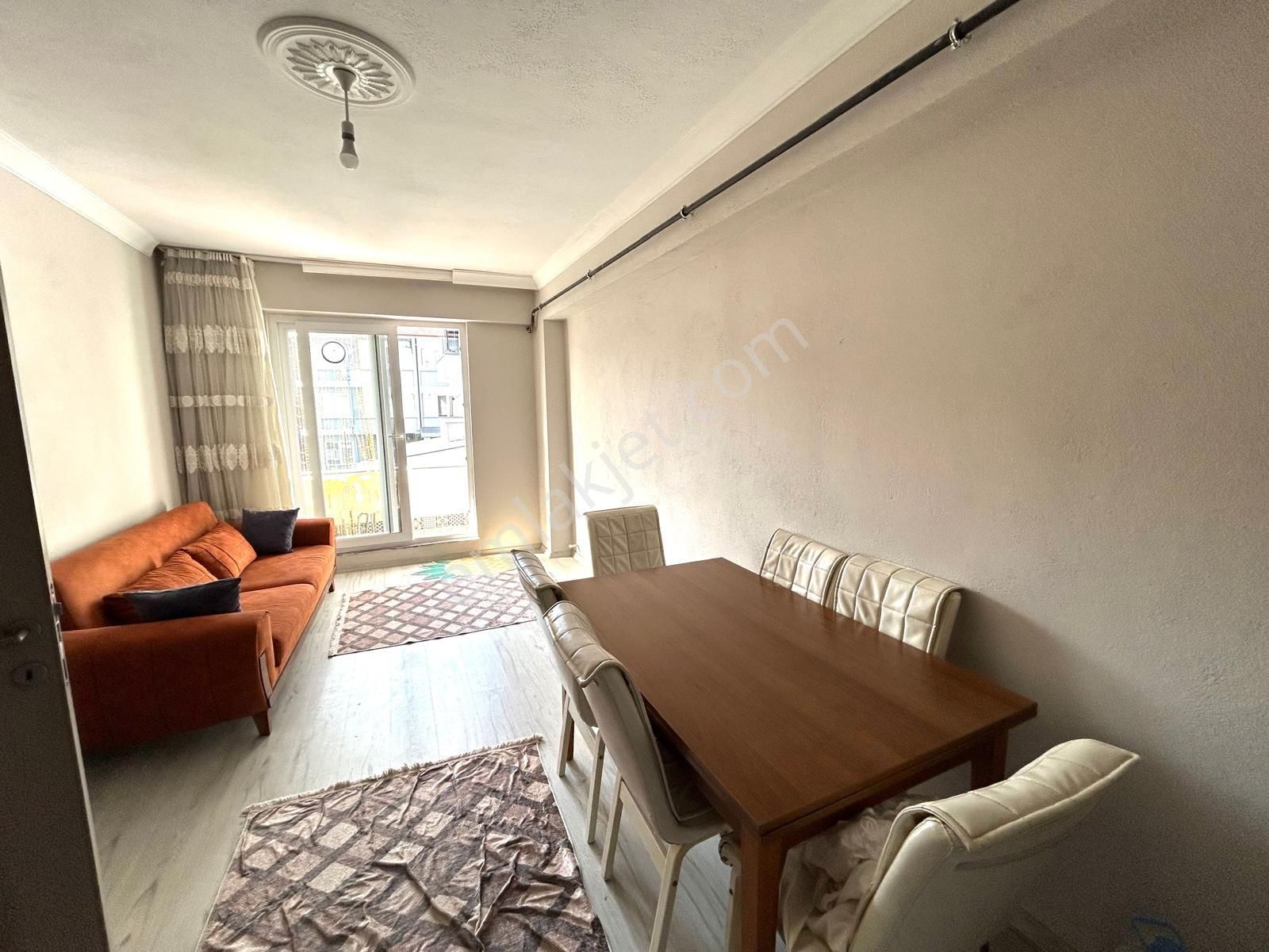 Kocaali Havuzlu Site Eşyalı 1+1 Kiralık Aidat Dahil - Görsel 7