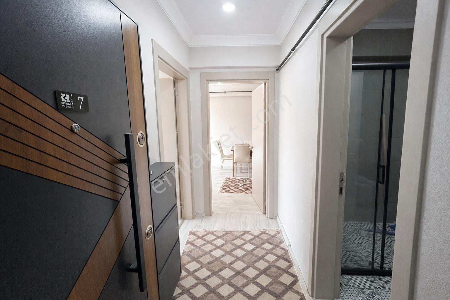 Kocaali Havuzlu Site Eşyalı 1+1 Kiralık Aidat Dahil - Görsel 3