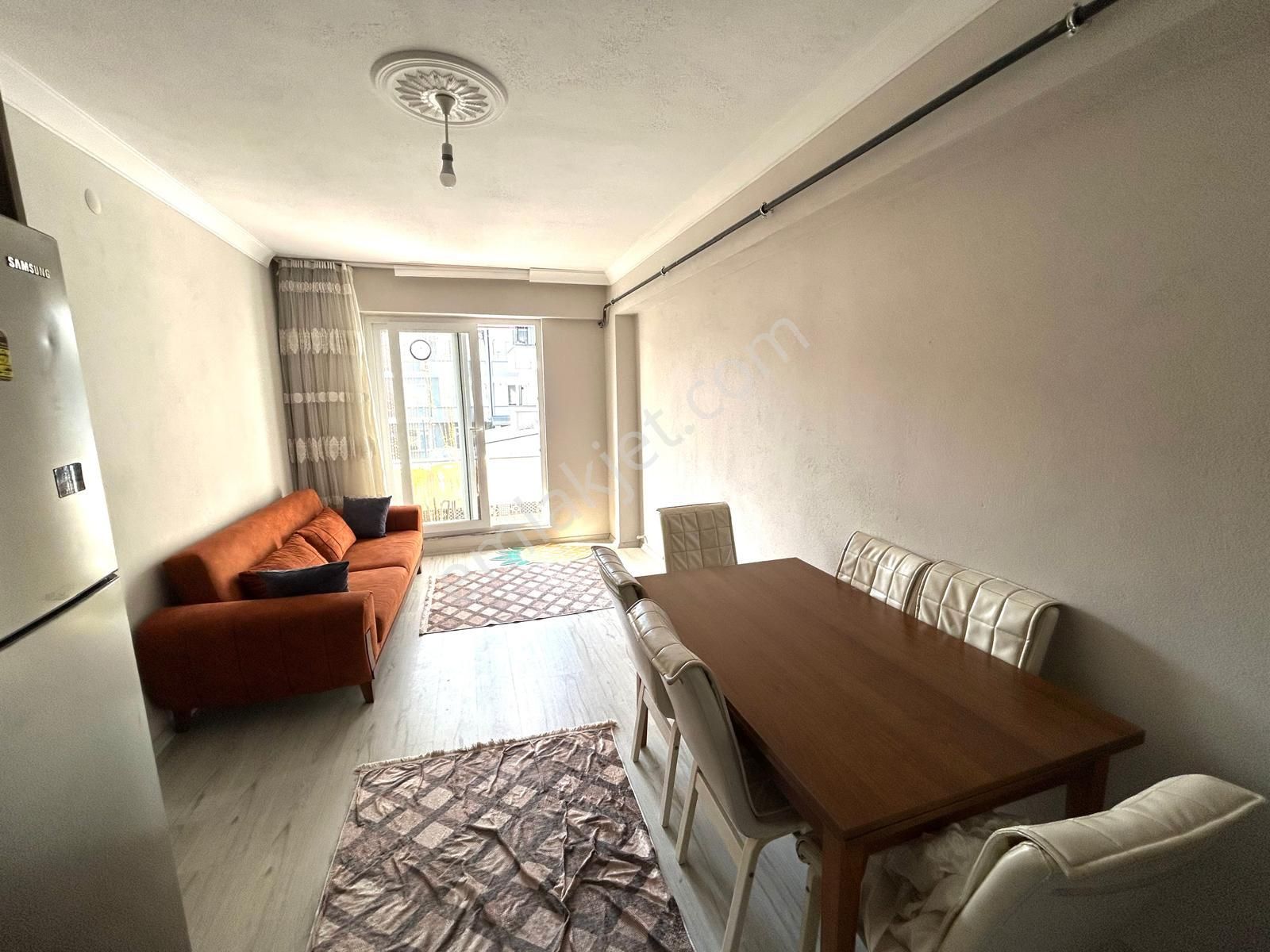 Kocaali Havuzlu Site Eşyalı 1+1 Kiralık Aidat Dahil - Görsel 8