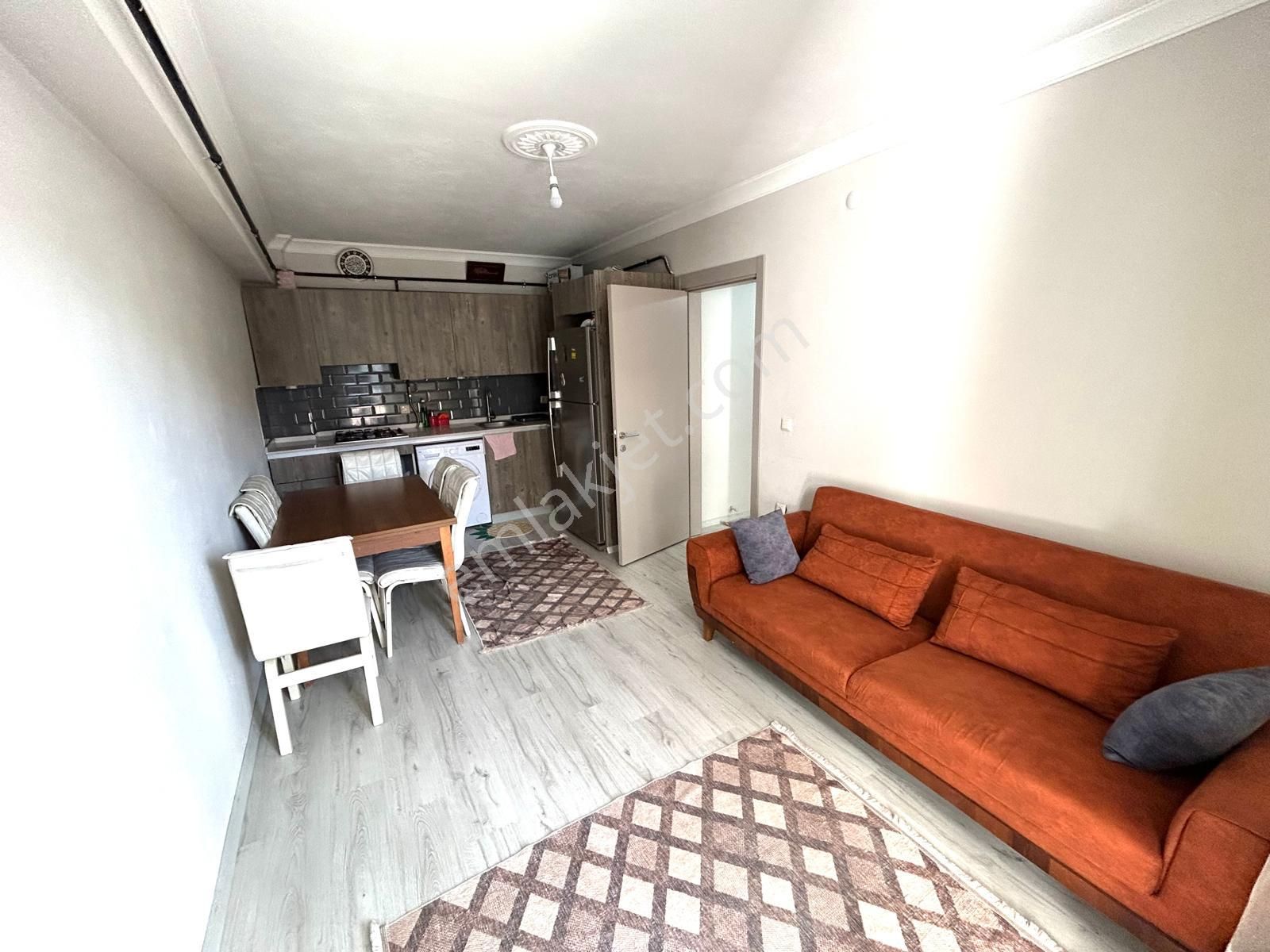 Kocaali Havuzlu Site Eşyalı 1+1 Kiralık Aidat Dahil - Görsel 6