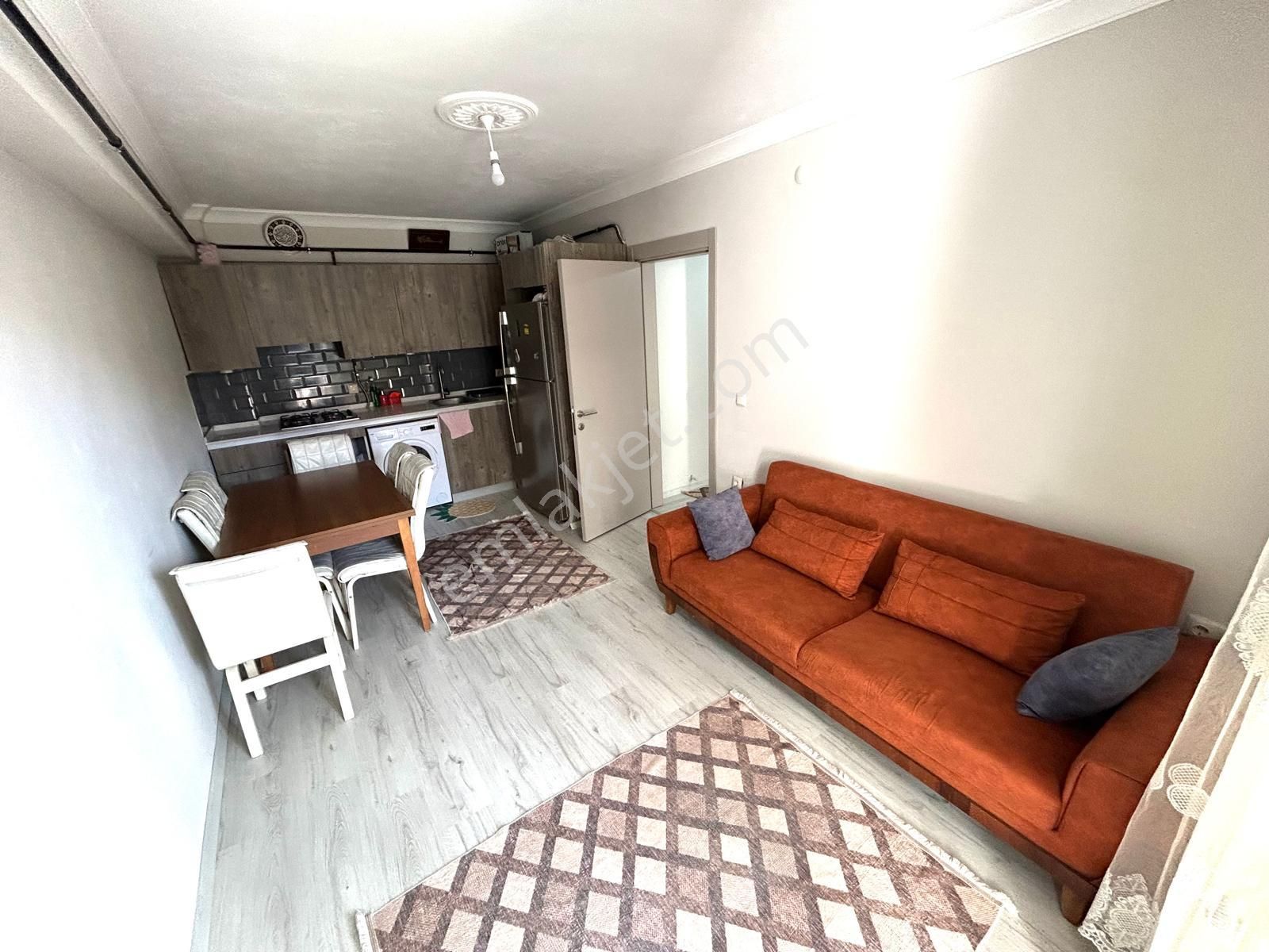 Kocaali Havuzlu Site Eşyalı 1+1 Kiralık Aidat Dahil - Görsel 5