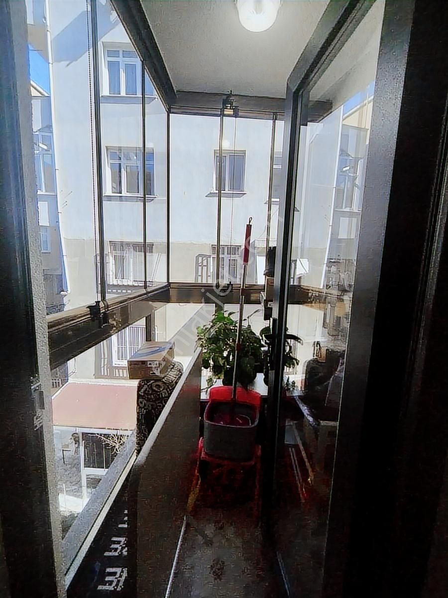 Bağlarbaşı Mahallesi'nde 5 Yaşında 2+1 Arakat Asansörlü - Görsel 10