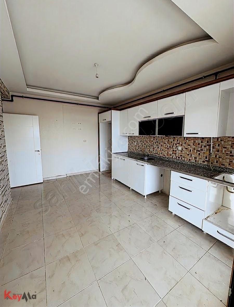 Bagcılarda Urfa Yoluna Yakın Kiralık 3+1 - Görsel 11
