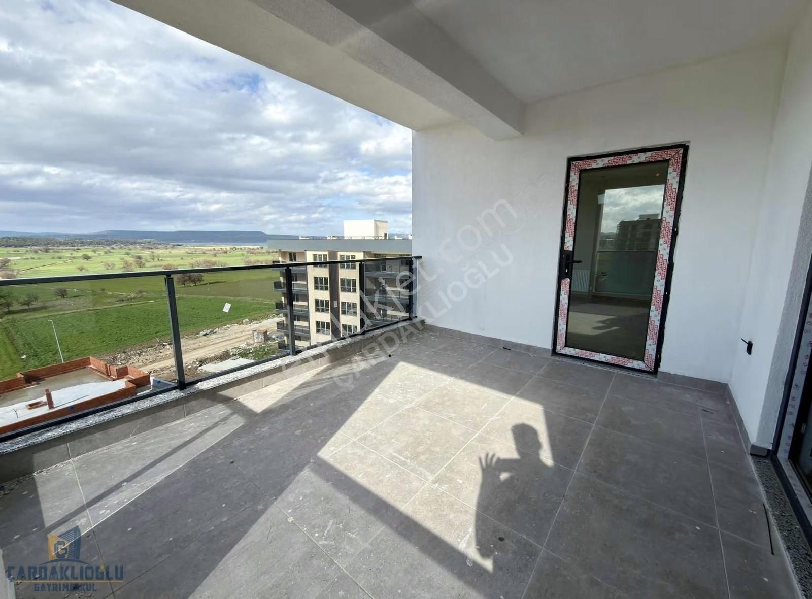 Site İçerisinde Kapalı Otoparklı Deniz Manzaralı Sıfır 3+1 - Görsel 14