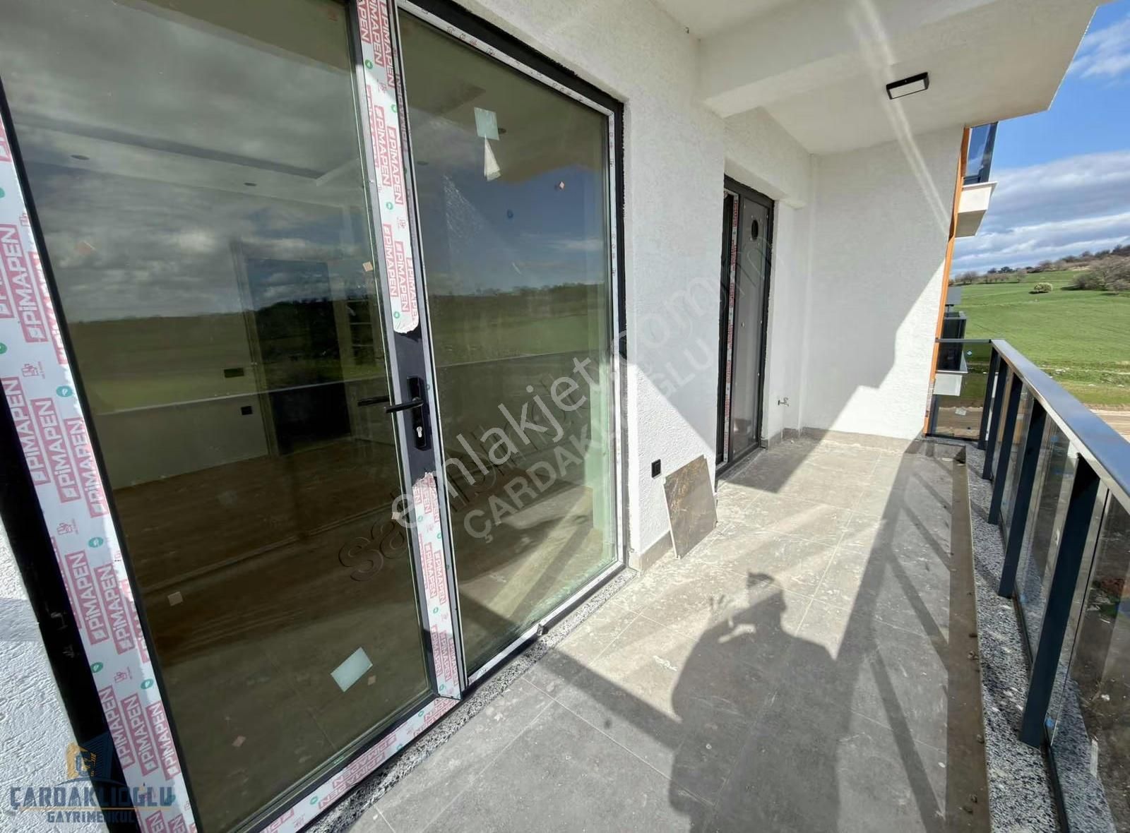 Site İçerisinde Kapalı Otoparklı Geniş E.v Banyolu Sıfır 2+1 - Görsel 3
