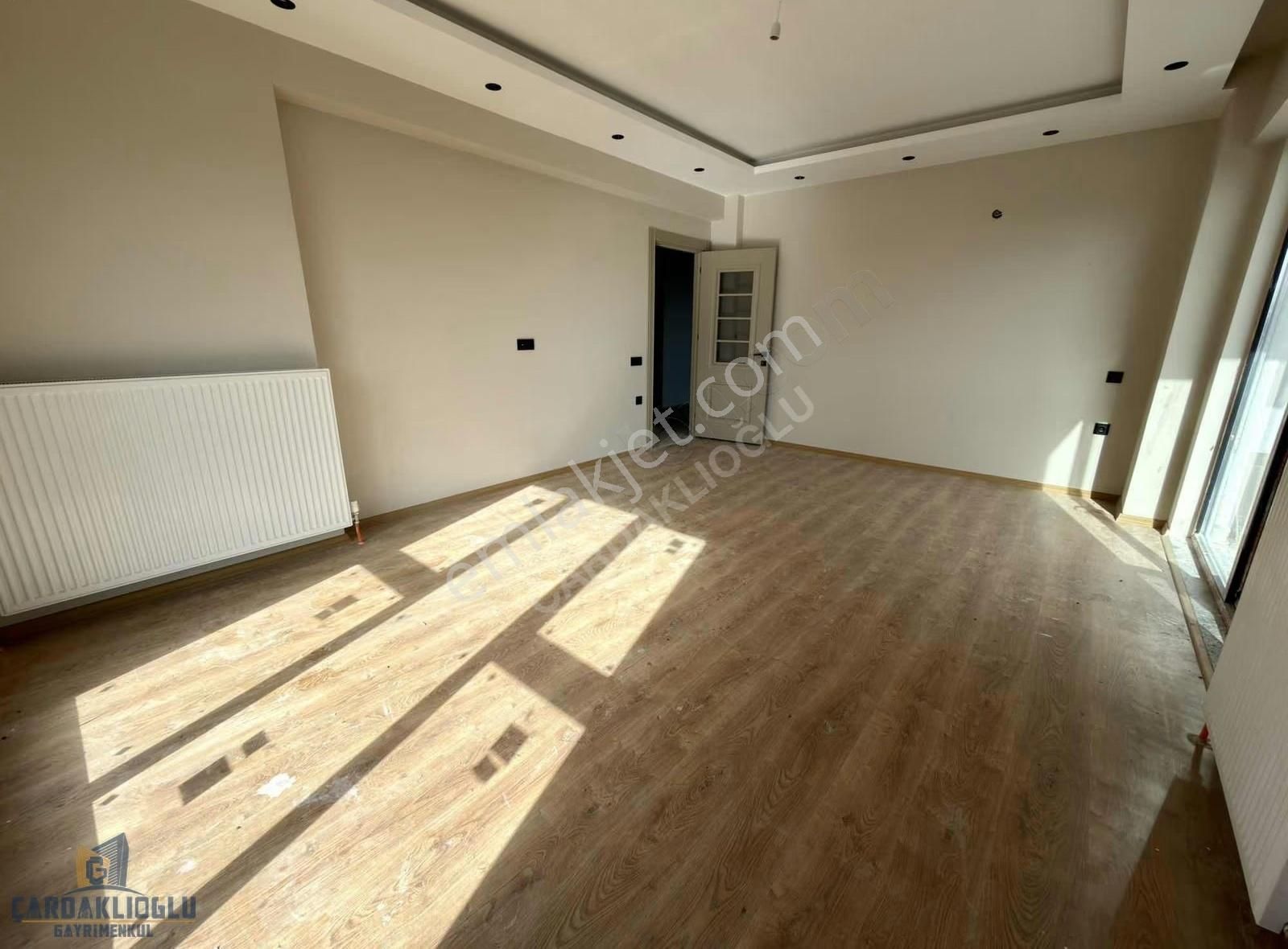 Site İçerisinde Kapalı Otoparklı Geniş E.v Banyolu Sıfır 2+1 - Görsel 16