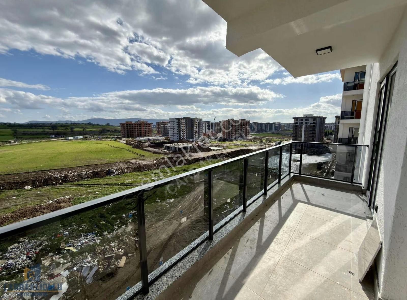 Site İçerisinde Kapalı Otoparklı Geniş E.v Banyolu Sıfır 2+1 - Görsel 14