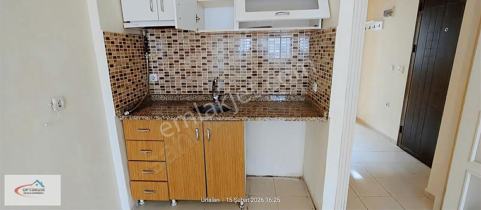 Üsküdar Ünalan Kiralık 1+1 Daire Metro Metrobüs - Görsel 19