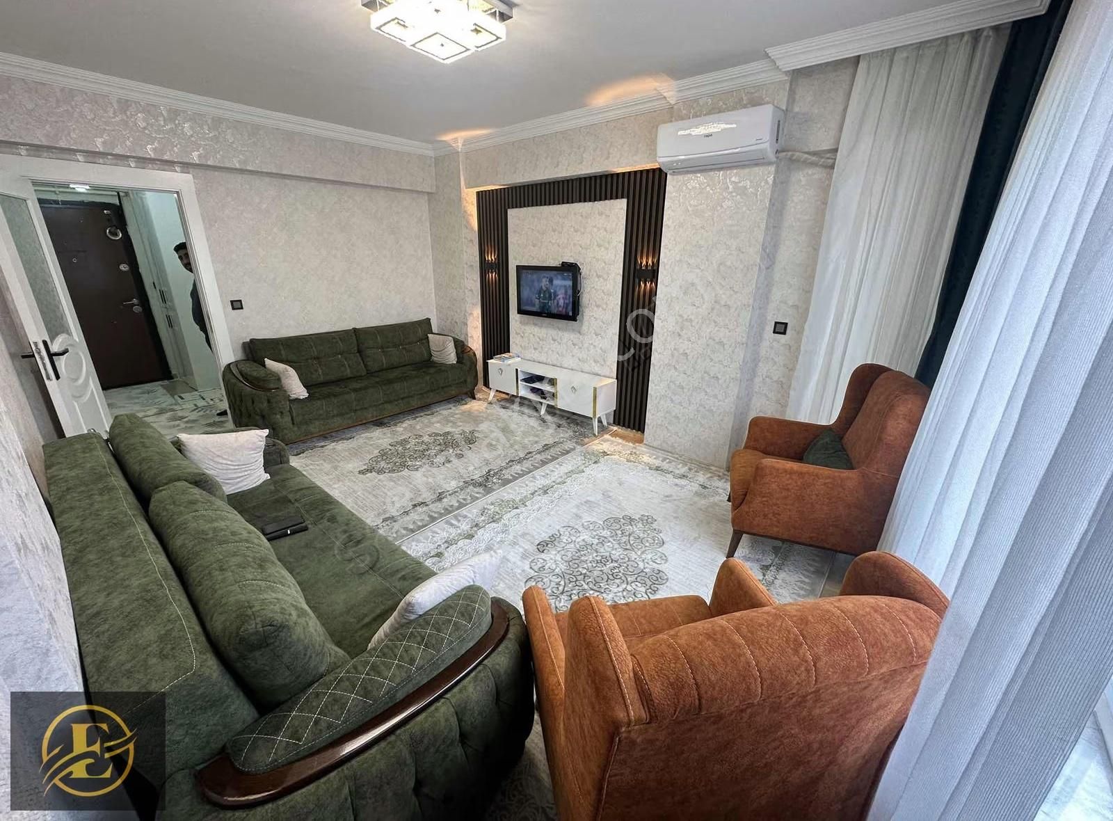 Ekolden Tamamen Masrafsız Düzlük Konumda Fırsat 2+1 Daire !!