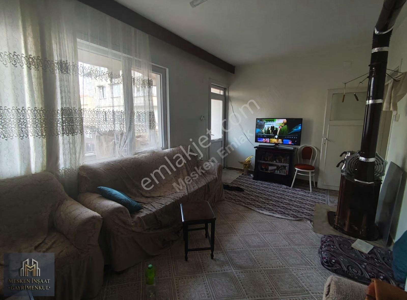 Mesken Emlakdan Pırlanta Düğün Salonu Karşısı 4 Katlı Müstakil - Görsel 8