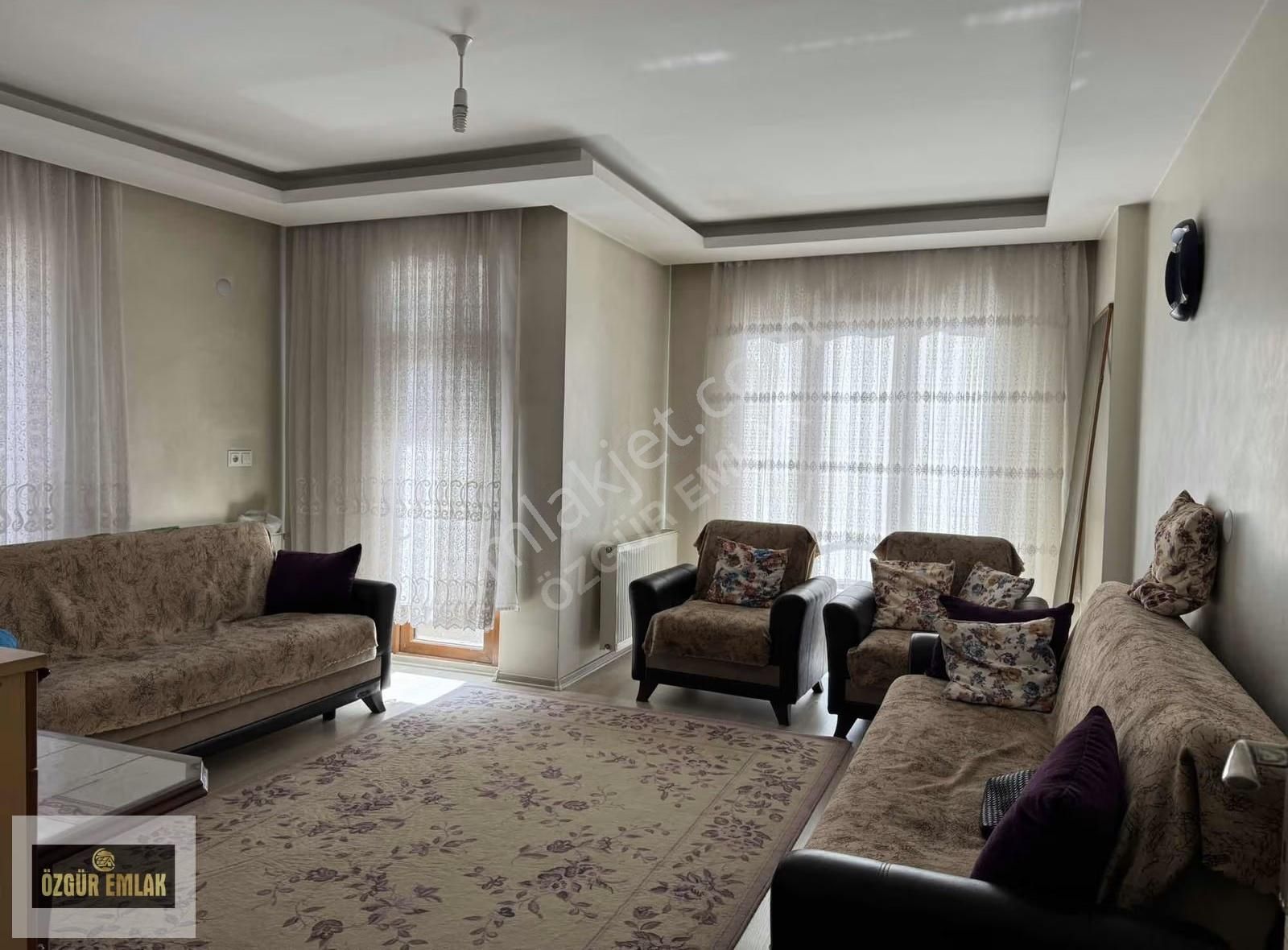 Özgür Emlaktan Merkezde 10 Yıllık 3+1 Daire - Görsel 10