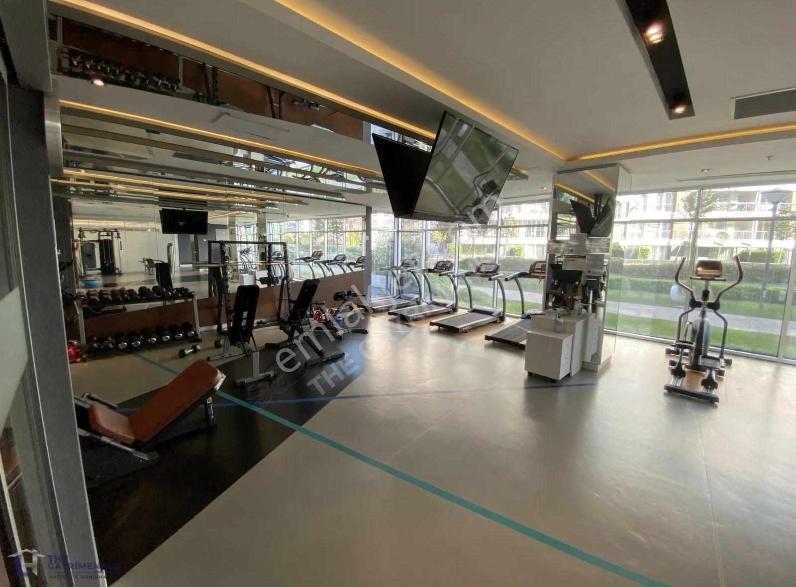 Sur Yapı Corridor'da Kiralık 1+1 Daire - Peyzaj Manzaralı - Görsel 2