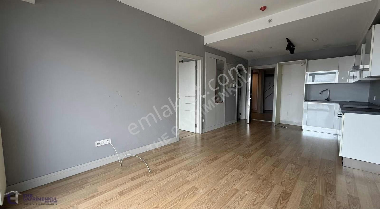 Sur Yapı Corridor'da Kiralık 1+1 Daire - Peyzaj Manzaralı - Görsel 10