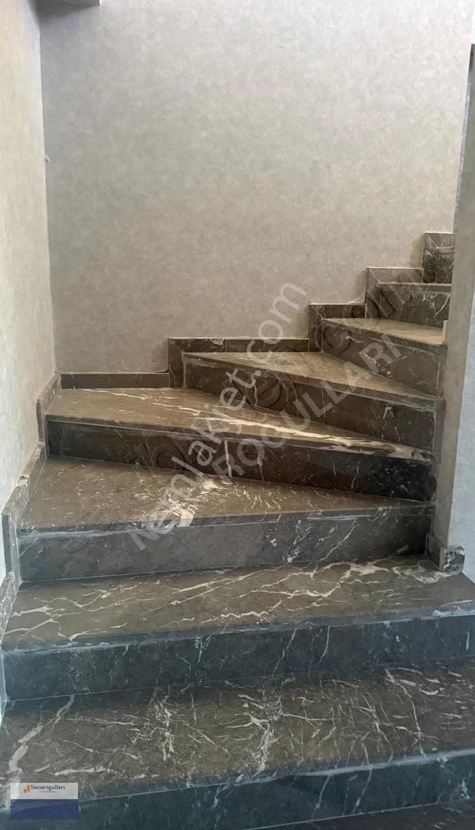 Necaroğullarında Araştırma Karşısında Ay Ofiste Dübleks 2+2 Büro - Görsel 17