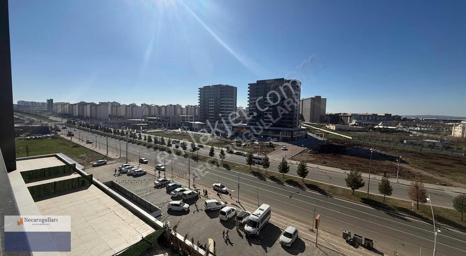 Necaroğullarında Araştırma Karşısında Ay Ofiste Dübleks 2+2 Büro - Görsel 6
