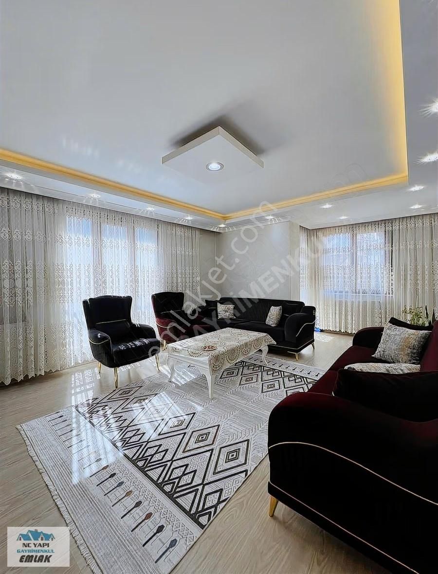 Geniş Ailelere Özel Cadde Dibinde 3+1 Acil Satılık Daire !!!! - Görsel 11