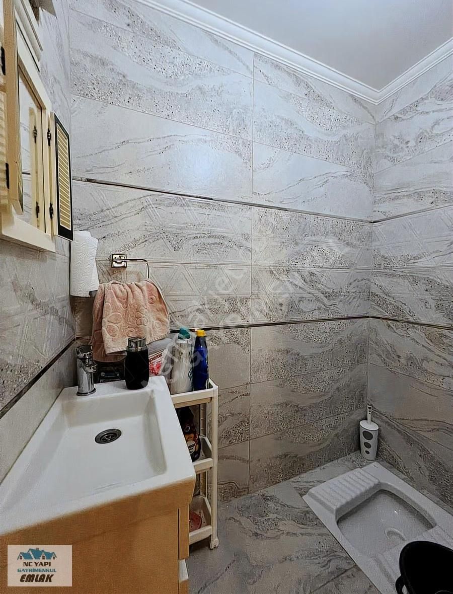 Geniş Ailelere Özel Cadde Dibinde 3+1 Acil Satılık Daire !!!! - Görsel 7